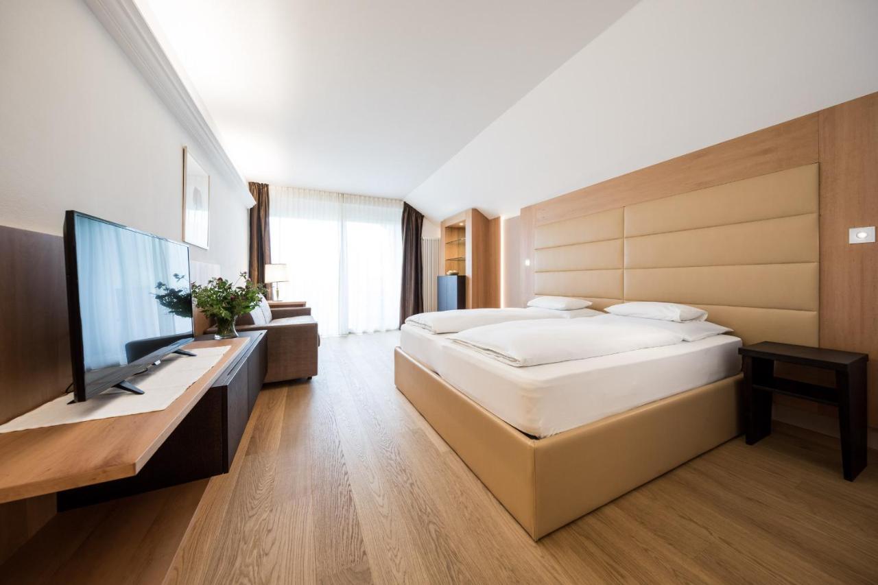 Hotel Haus Am Hang Caldaro Kültér fotó